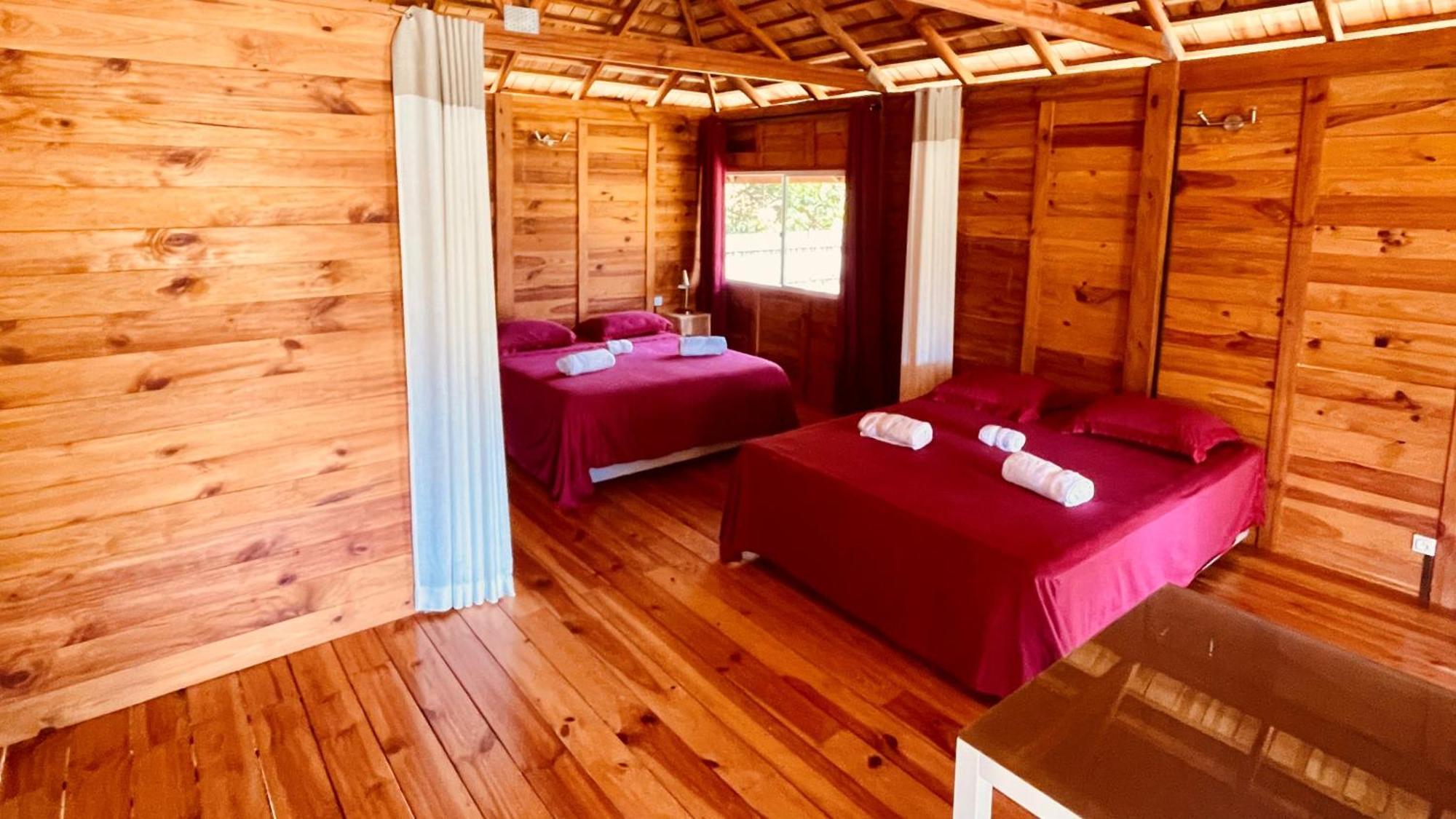 Raiatea - Orion Hoe Bungalow Uturoa Exterior photo