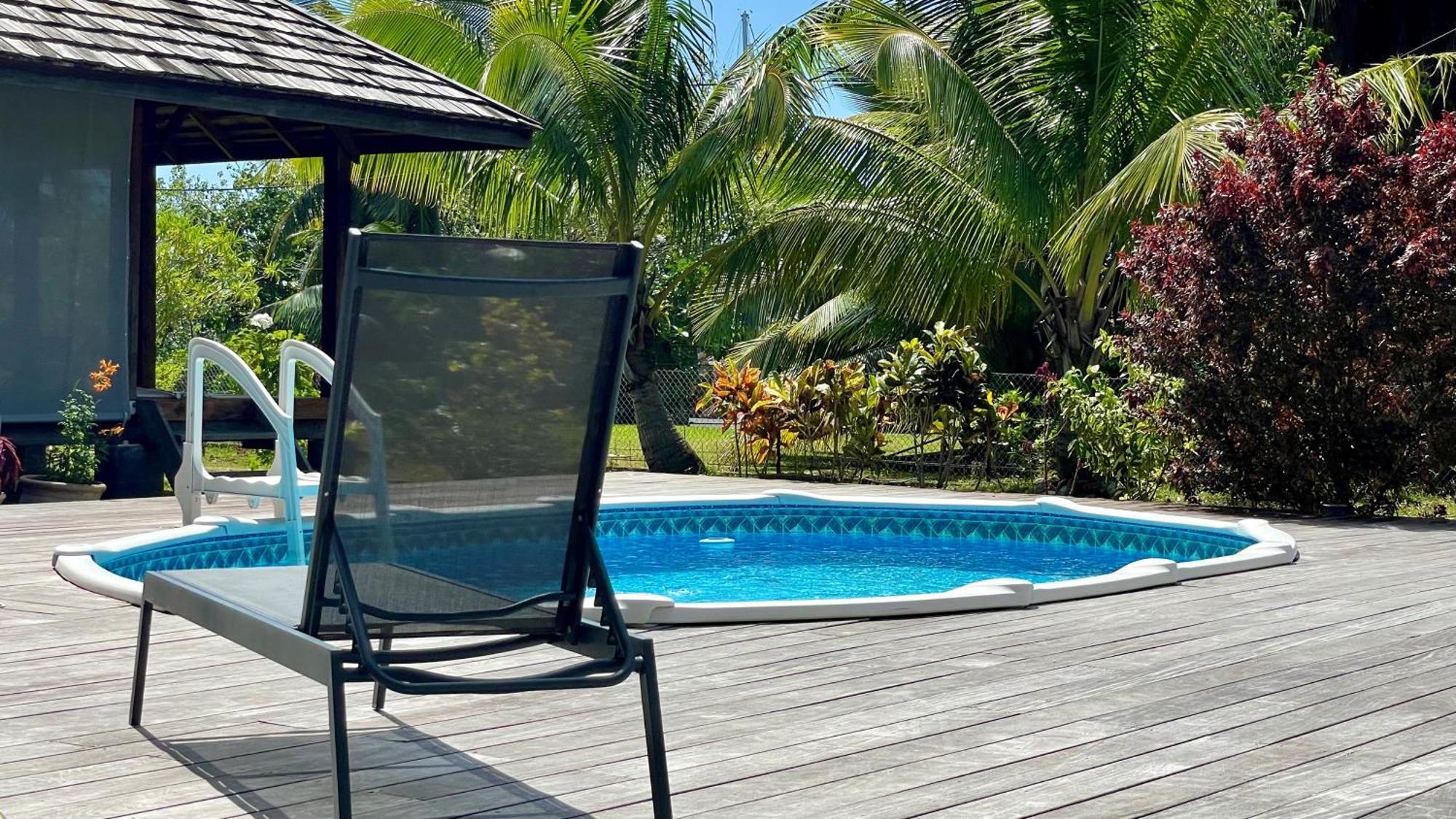 Raiatea - Orion Hoe Bungalow Uturoa Exterior photo